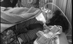 बझाङमा भीरबाट लडेर गम्भीर घाइते भएकी महिलाको उपचारको क्रममा मृत्यु