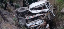 ब्रेकिङ न्युज : बैतडीमा प्रहरी सवार जिप दुर्घटना, ५ जनाको मृत्यु