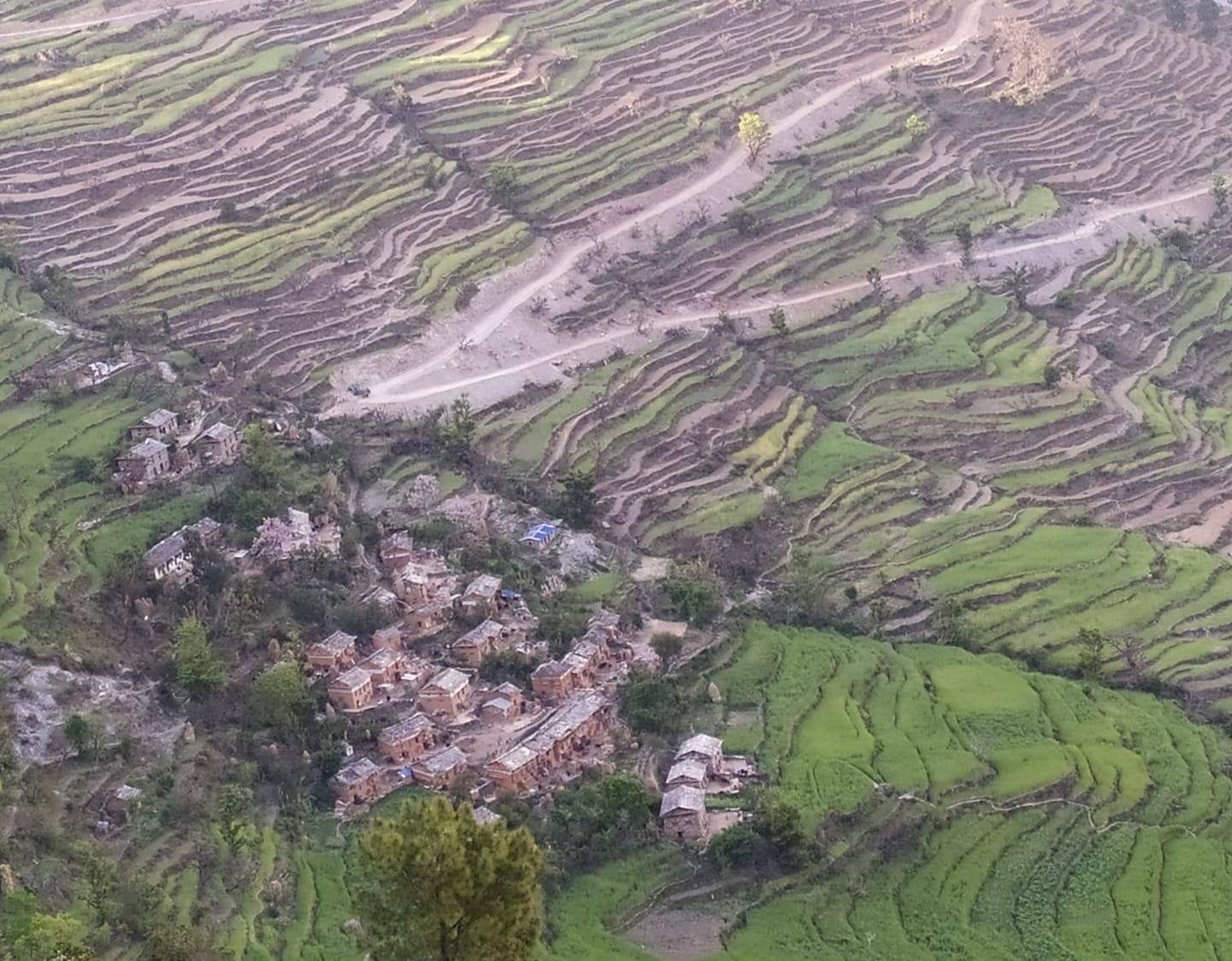 बझाङको थलारामा पहिरो जाँदा २३ जना बेपत्ता, उद्धारमा समस्या